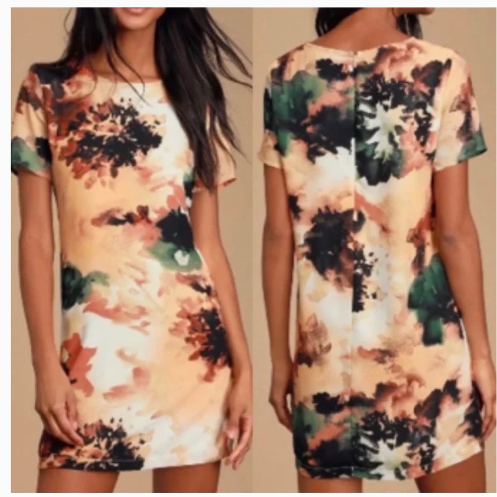 Lulu’s Watercolor Shift Dress